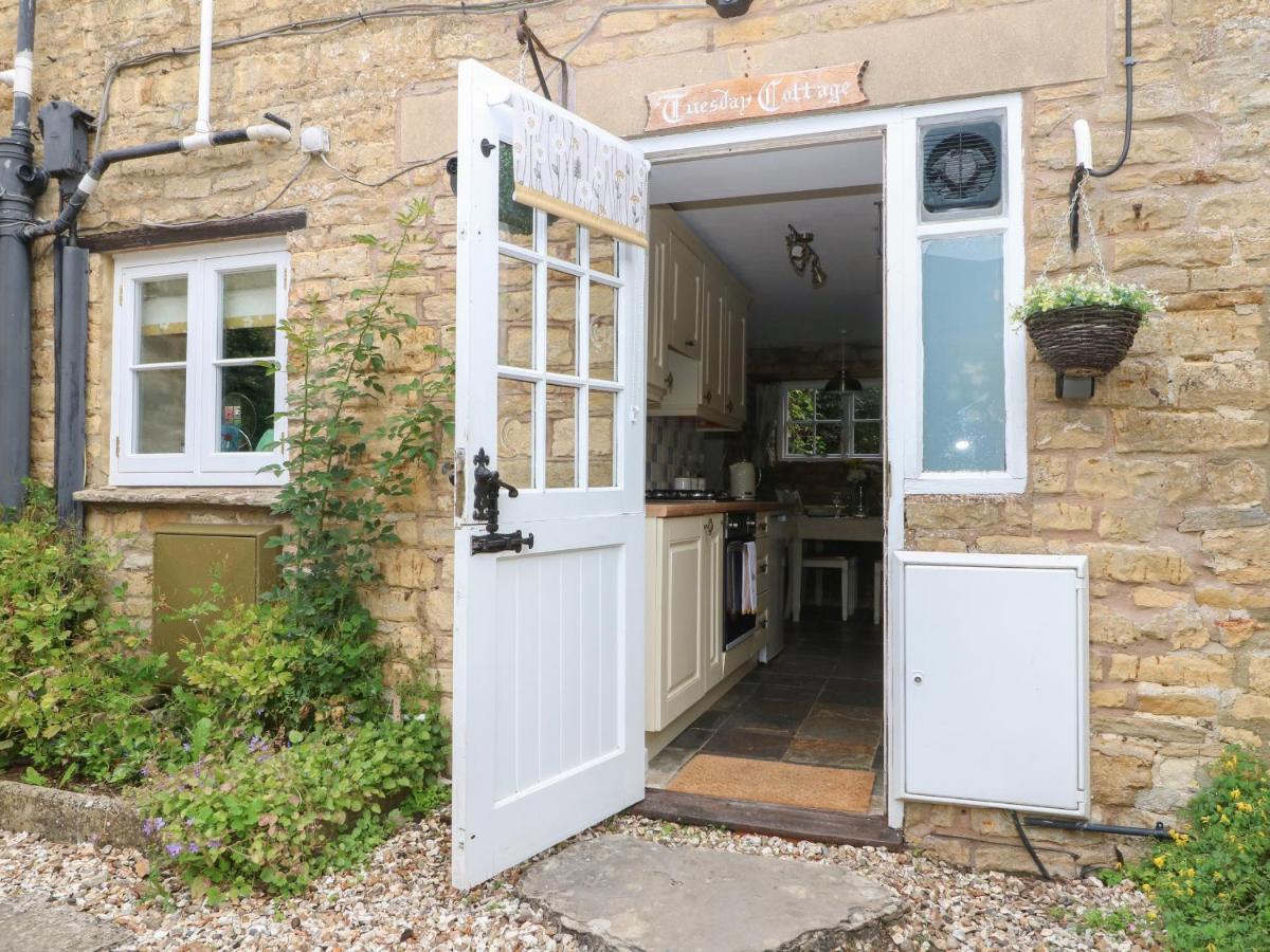 Tuesday Cottage Bourton-on-the-Water Kültér fotó